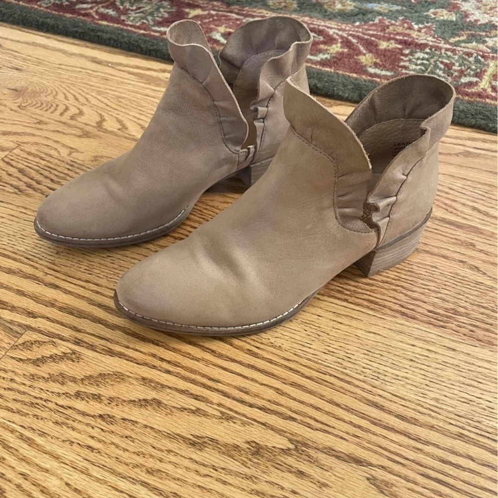 Seychelles Bootie - Very Cute! Size 6 Great Condition